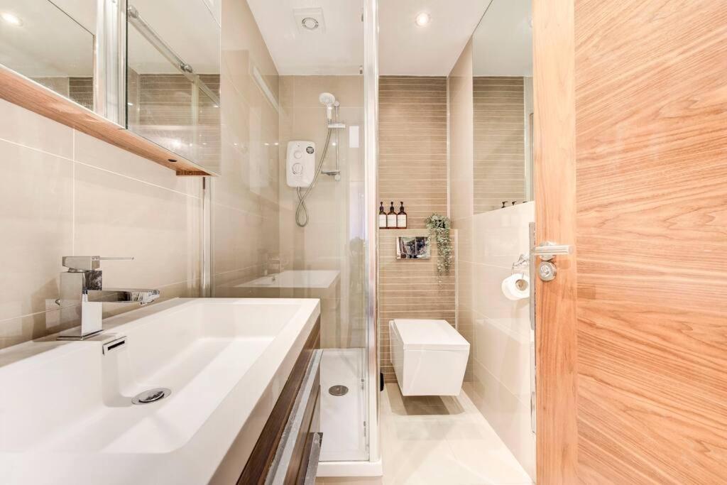 Camden Cocoon, 2' From Tube Up To 4 Apartment London Ngoại thất bức ảnh